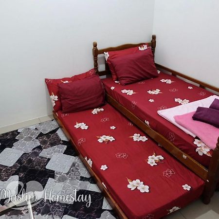 Rizqi Muslim Homestay Meru Casa Kayangan Ίπο Εξωτερικό φωτογραφία