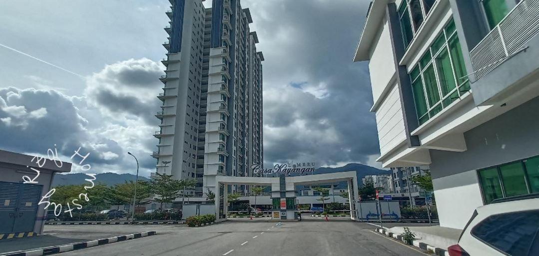 Rizqi Muslim Homestay Meru Casa Kayangan Ίπο Εξωτερικό φωτογραφία
