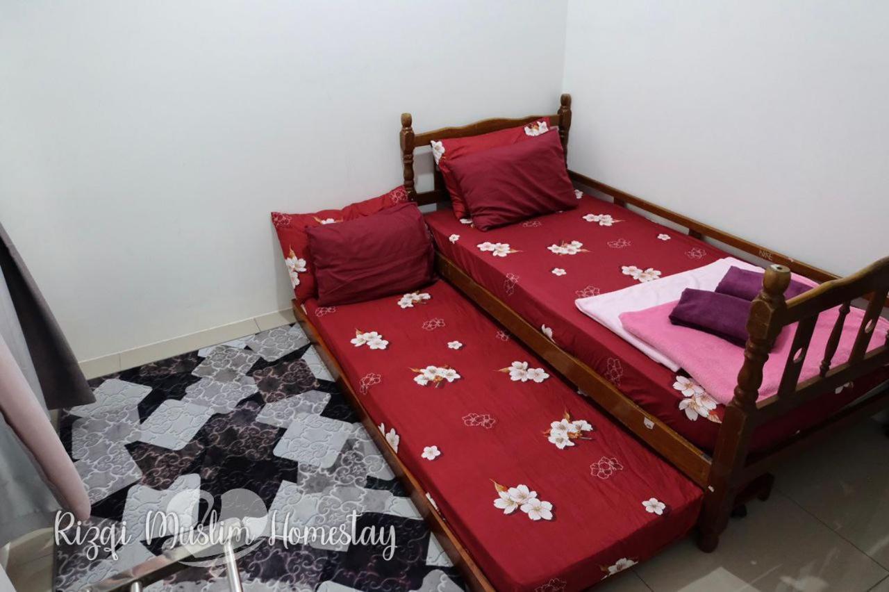 Rizqi Muslim Homestay Meru Casa Kayangan Ίπο Εξωτερικό φωτογραφία