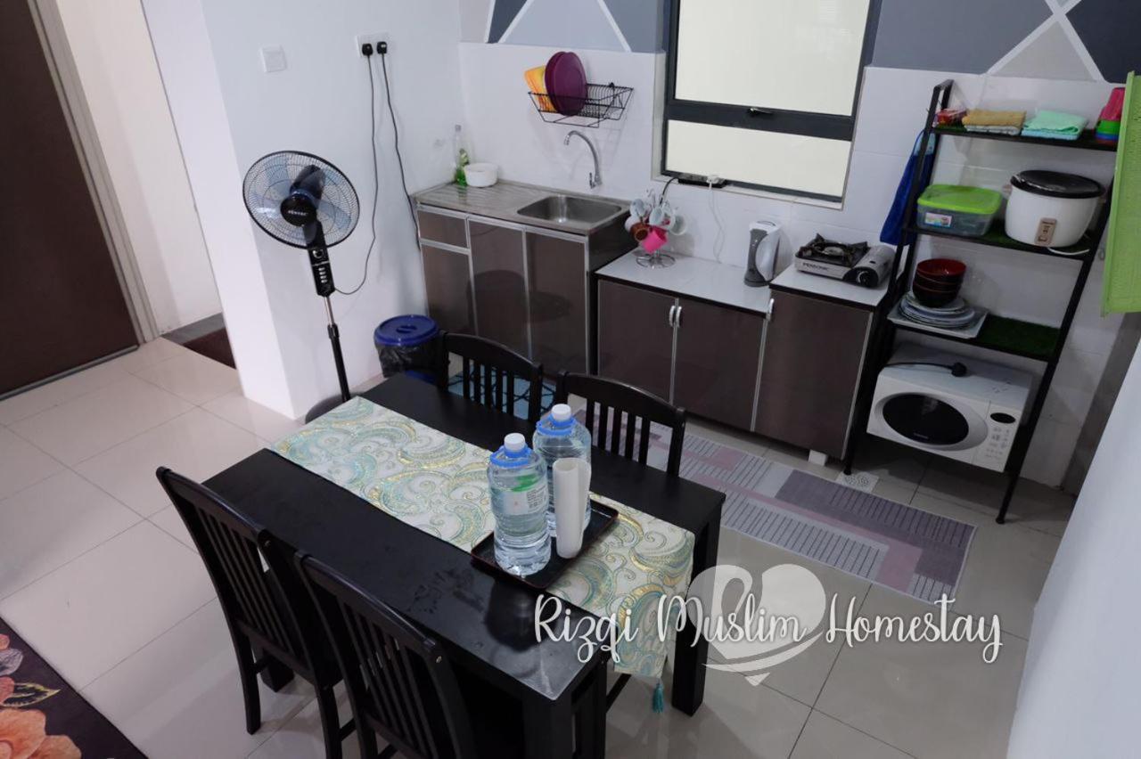Rizqi Muslim Homestay Meru Casa Kayangan Ίπο Εξωτερικό φωτογραφία
