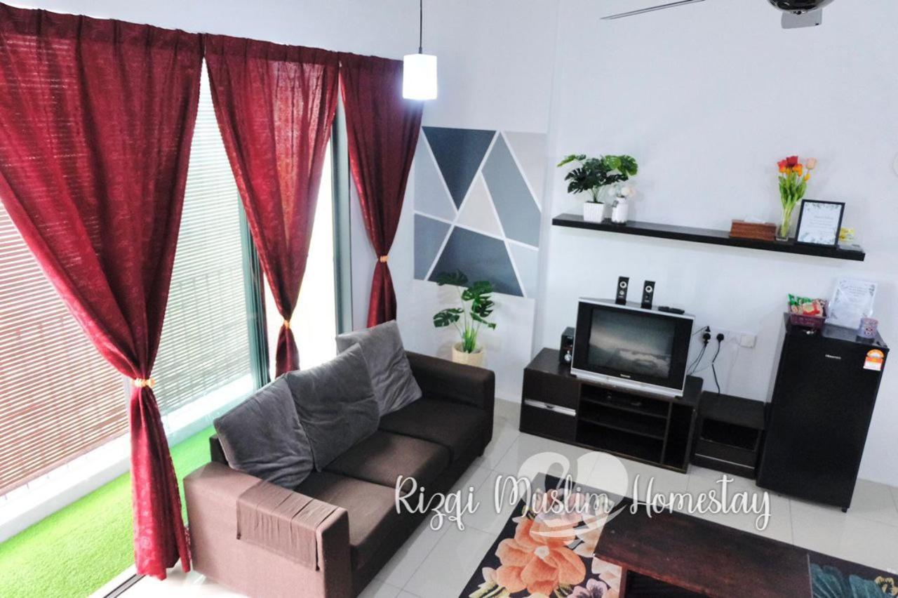 Rizqi Muslim Homestay Meru Casa Kayangan Ίπο Εξωτερικό φωτογραφία